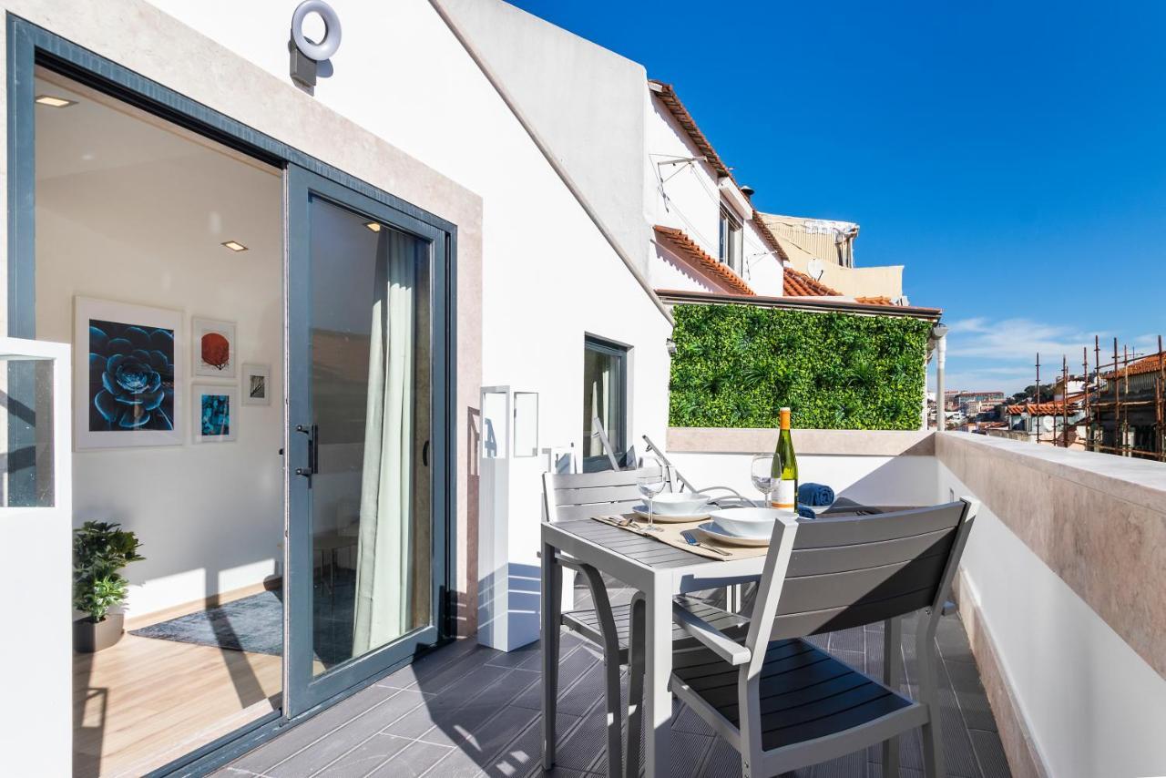 Perfect 1 Bed In Chiado With Terrace And Aircon Apartman Lisboa Kültér fotó